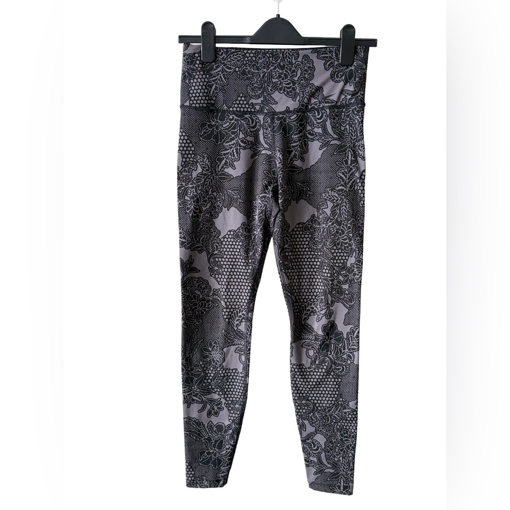Nike Dri-Fit Floral Print Leggings Black High Rise Workout Yoga Pants Size M